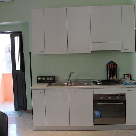 Anvi Apartment Pollena Trocchia ภายนอก รูปภาพ